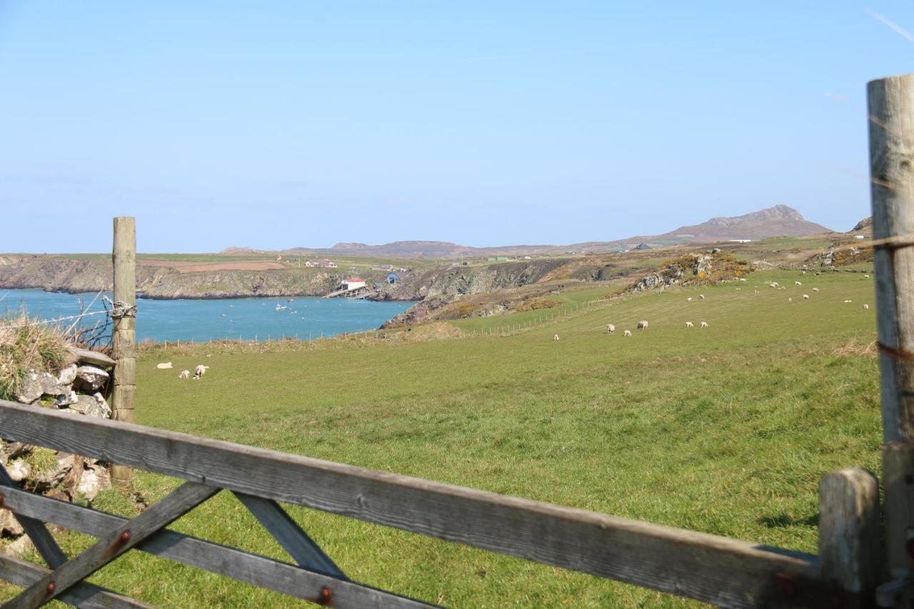 The Boathouse For Two, St Davids, Garage Parking Villa Екстериор снимка