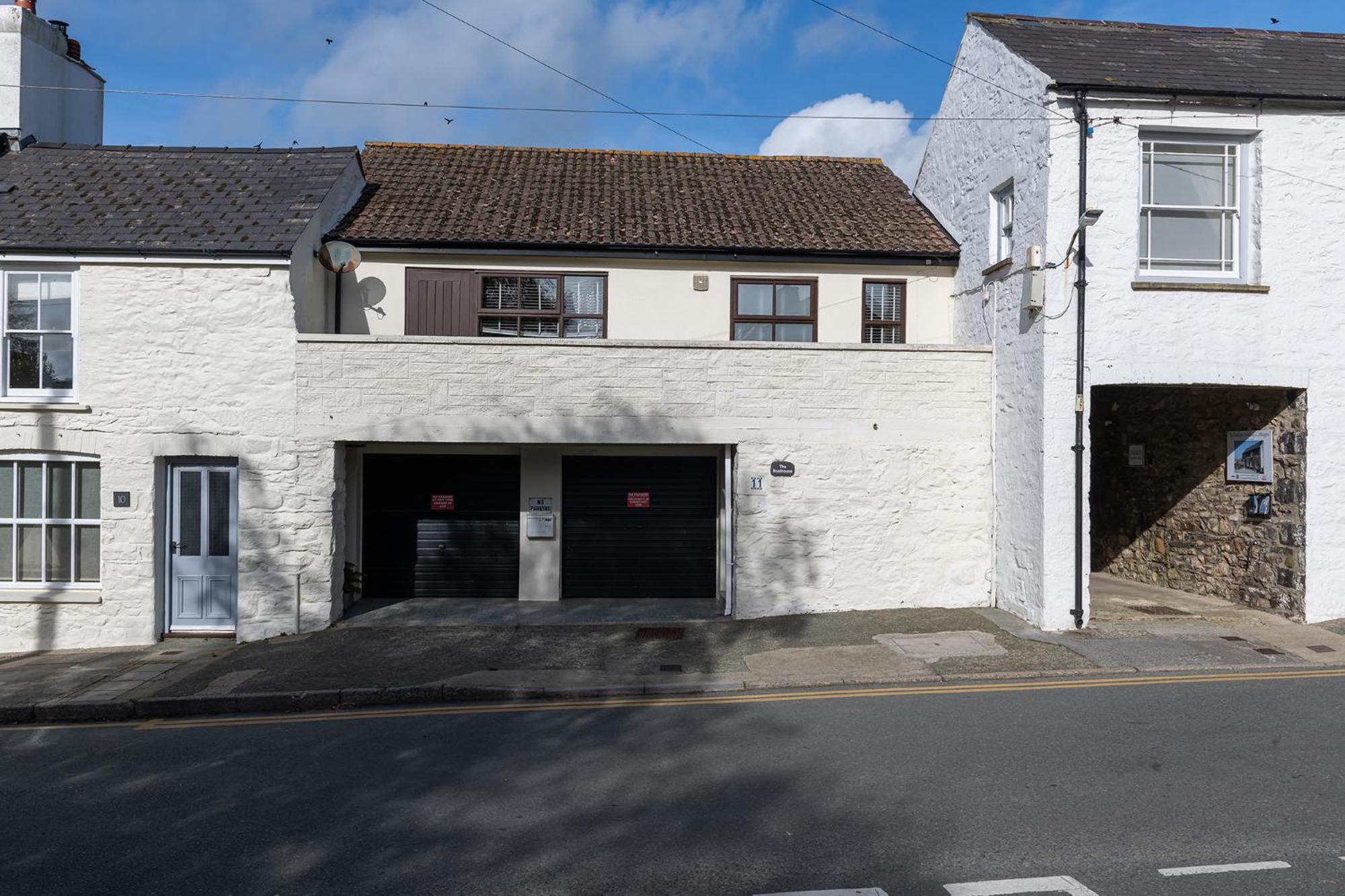 The Boathouse For Two, St Davids, Garage Parking Villa Екстериор снимка