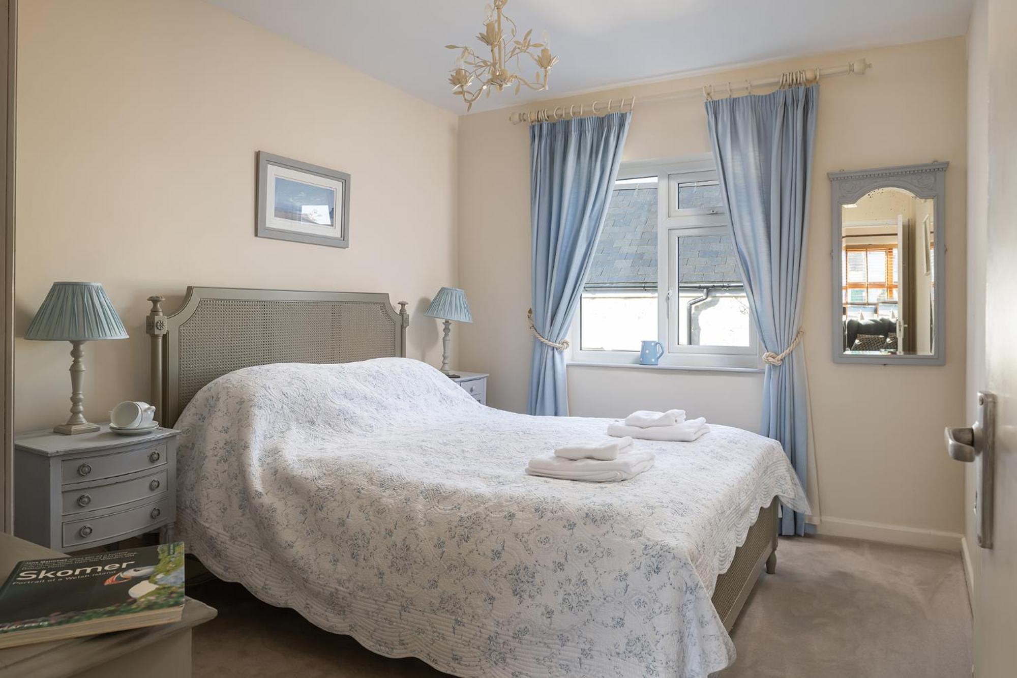 The Boathouse For Two, St Davids, Garage Parking Villa Екстериор снимка